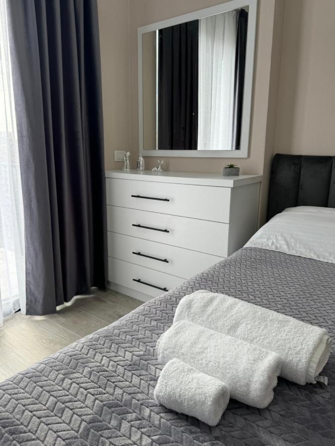 Sc Tirana Centre Apartment Eksteriør billede