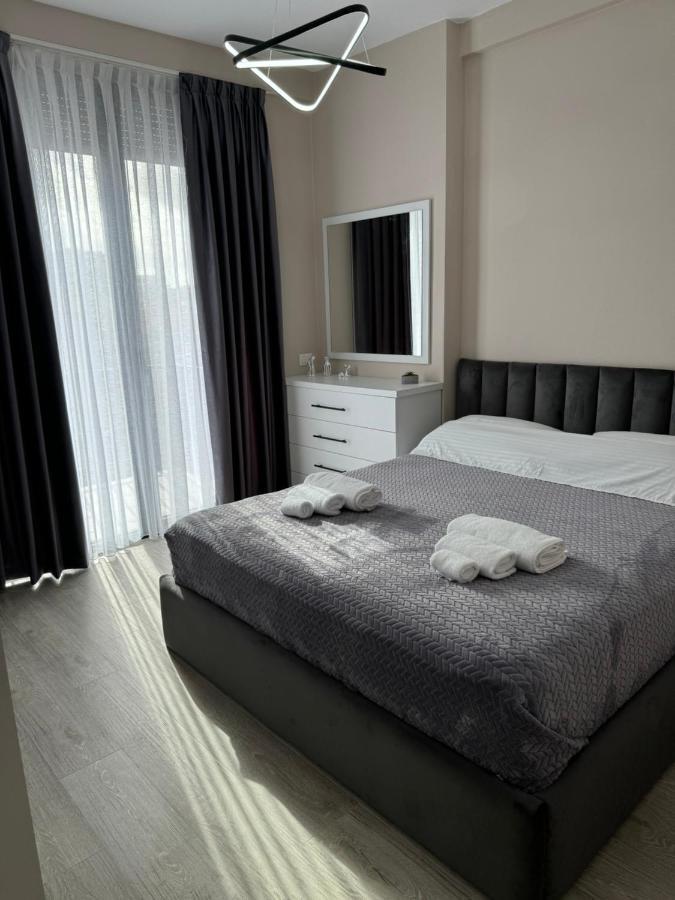 Sc Tirana Centre Apartment Eksteriør billede